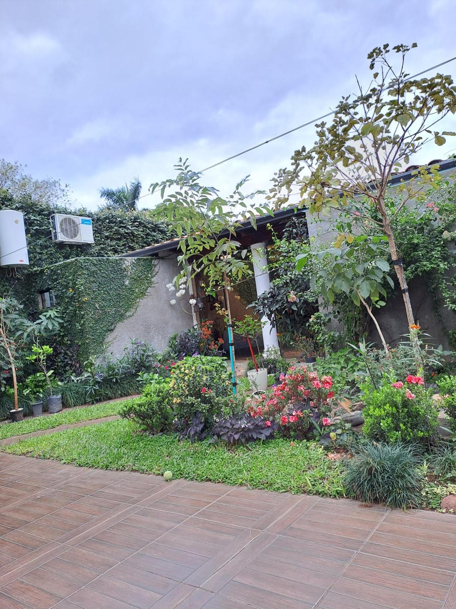 Granados Bed & Breakfast Asunción Exterior photo